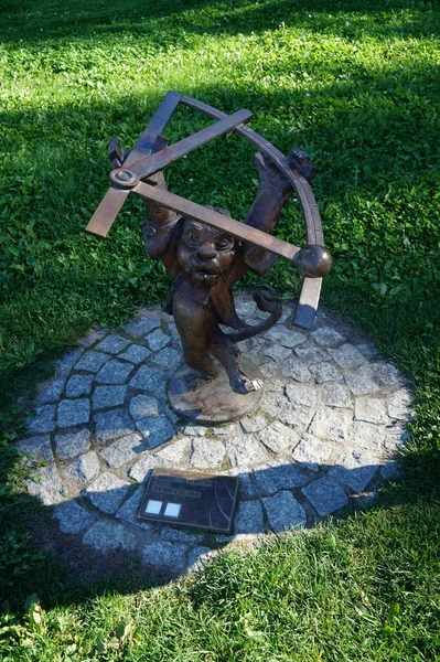 Gdansk Taki Hevelianum Müzesi Yakınlarında Bir Peri Masalı Yaratığının Heykeli — Stok fotoğraf