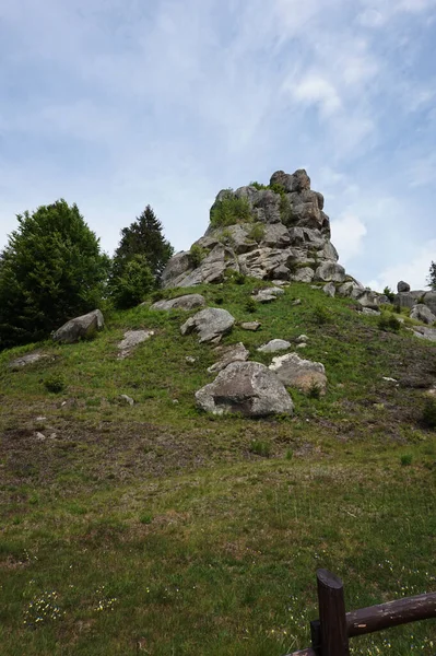 Huge Rocks Place Impregnable Fortress Tustan Stood — Stock Photo, Image