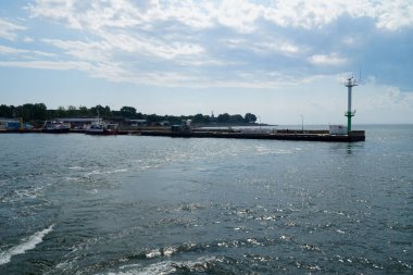 Feribotun Hel Tükürüğündeki Hel köyünü aradığı liman..