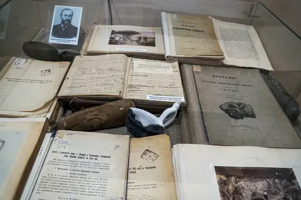 stock image Ancient books of the 18th and 19th centuries in the Museum of Local History in Cherkasy             