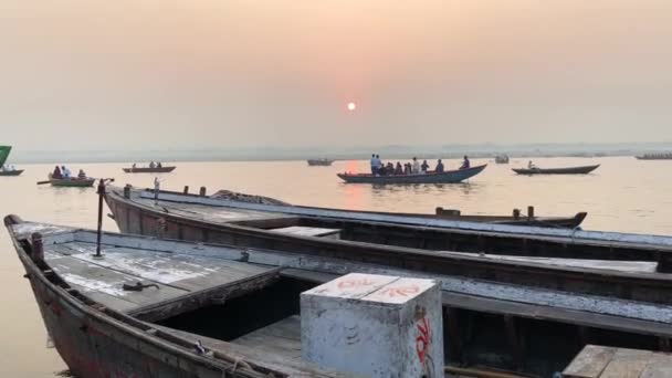 Noviembre 2017 Varanasi India Ganga Aarti Ghat Varanasi Uttar Pradesh — Vídeo de stock