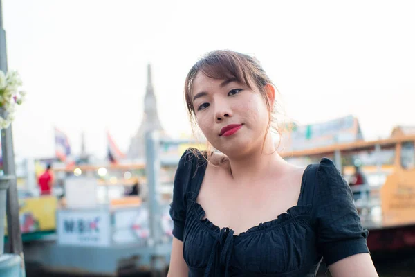 Krásné Asijské Ženy Cestovat Bangkoku Fotit Vyhlídkové Místo Chrám Město — Stock fotografie