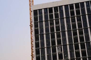 Şehir binası penceresi Bangkok Tayland 'daki yeni apartman binası