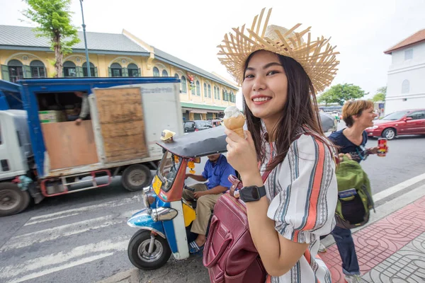 Asian Traveller Woman Walking Street Food Eat Ice Cream Sunny — Stock Photo, Image