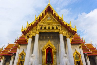 Wat Benchamabophit mermer tapınak eğlence yeri Bangkok Tayland 'a seyahat