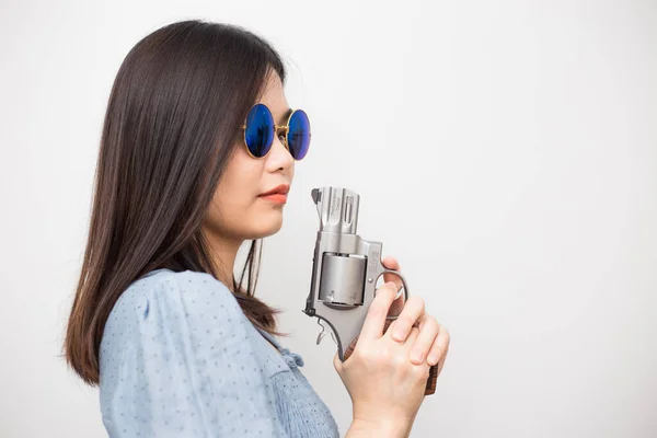 Schöne Frau Mit Revolver Magnum Pistole Leibwächter Frau Auf Weiß — Stockfoto