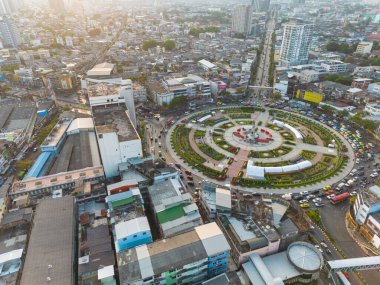 Ulaşım yolu hava manzaralı şehir binası Thonburi Bangkok Tayland