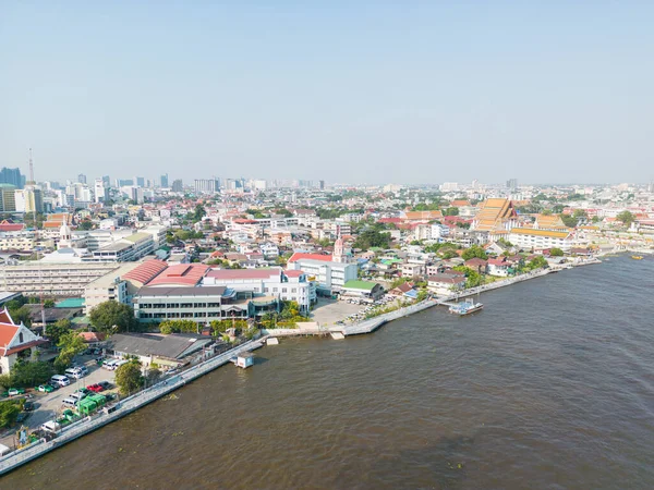 Vista Aérea Ciudad Bangkok Ribera Con Edificio Templo Buddha Tailandia —  Fotos de Stock