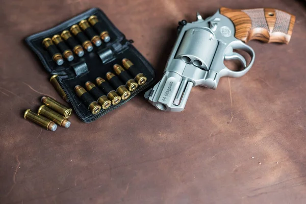 Magnum Revolver Gun Bullet Leather Background Personal Defence — Stock Fotó
