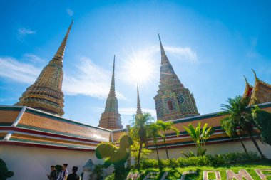 Budist tapınağı Wat Pho Bangkok Tayland 'da güzel bir pagoda seyahat yeri