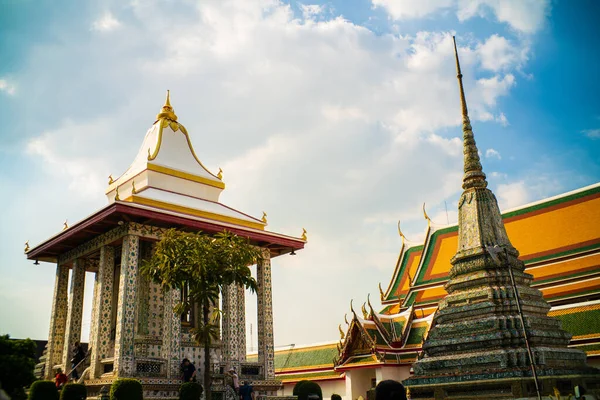 Bangkok Piękne Wat Arun Emple Dawn Pięknym Niebem Zwiedzanie Tajlandii — Zdjęcie stockowe
