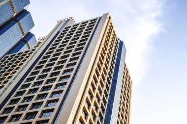 Modern ofis binası günbatımı aydınlatma manzarası, Bangkok Tayland