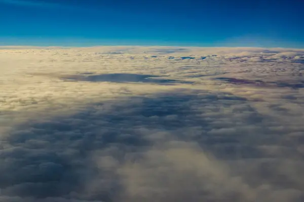 Над Видом Пушистые Облака Неба Фон Атмосферы — стоковое фото