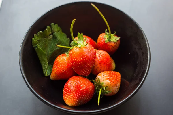 Fresh Strawberries Bowl Top View Organic Berries — Stock Photo, Image