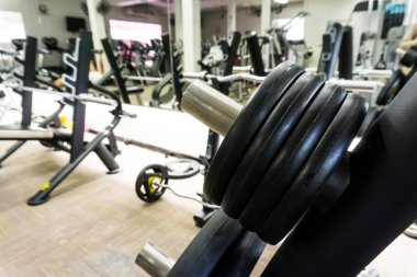 Fitness modern bir spor salonu iç donanımları, Spor Salonu'nda makineleri ile