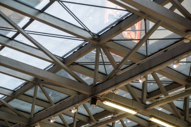 Havalimanı metal çatı yapısı bina içinde Gavanize çatı kiremit çelik