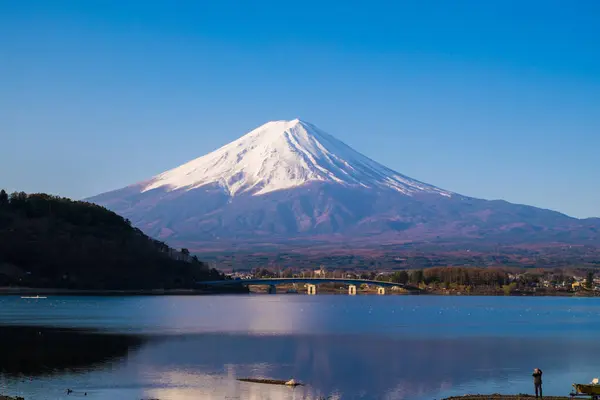 Fuji Berg Med Snöblå Himmel Bakgrund Vår Tid Stockbild