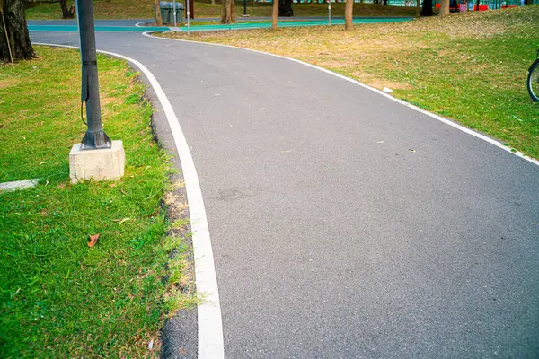 Passeggiata Percorso Corsa Nel Parco Pubblico Cittadino — Foto Stock