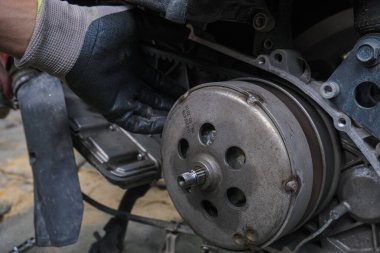 Scooter, tamir kemeri ve debriyaj otomatik CVT iletimi