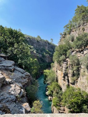 Dağların köprüsü.