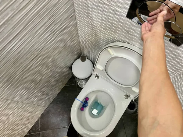 Білий Туалет Прибирання Туалету Прибирання Туалету — стокове фото