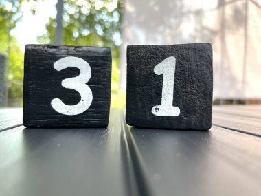 Sayılar. Boş bir arkaplanda numaralar. Bir dizi sayı. Sayılı şablon. Randevu düzeni. Takvim.