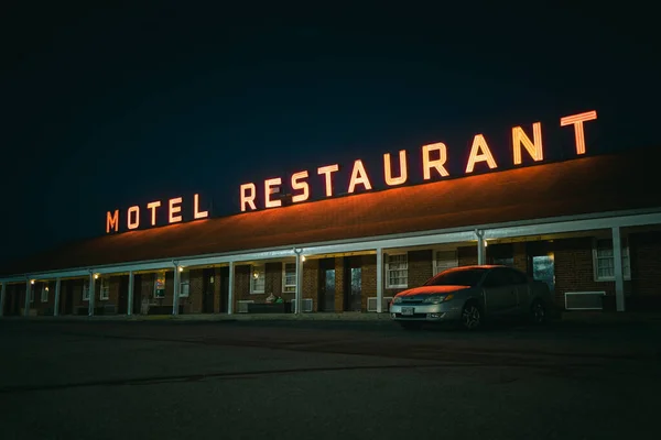 Señal Neón Beltway Motel Por Noche Halethorpe Maryland — Foto de Stock