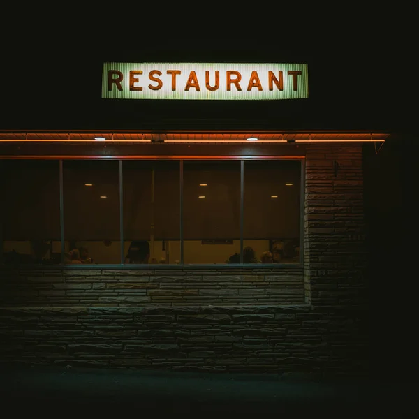 Ночная Вывеска Ресторана Southern Kitchen Нью Маркет Вирджиния — стоковое фото