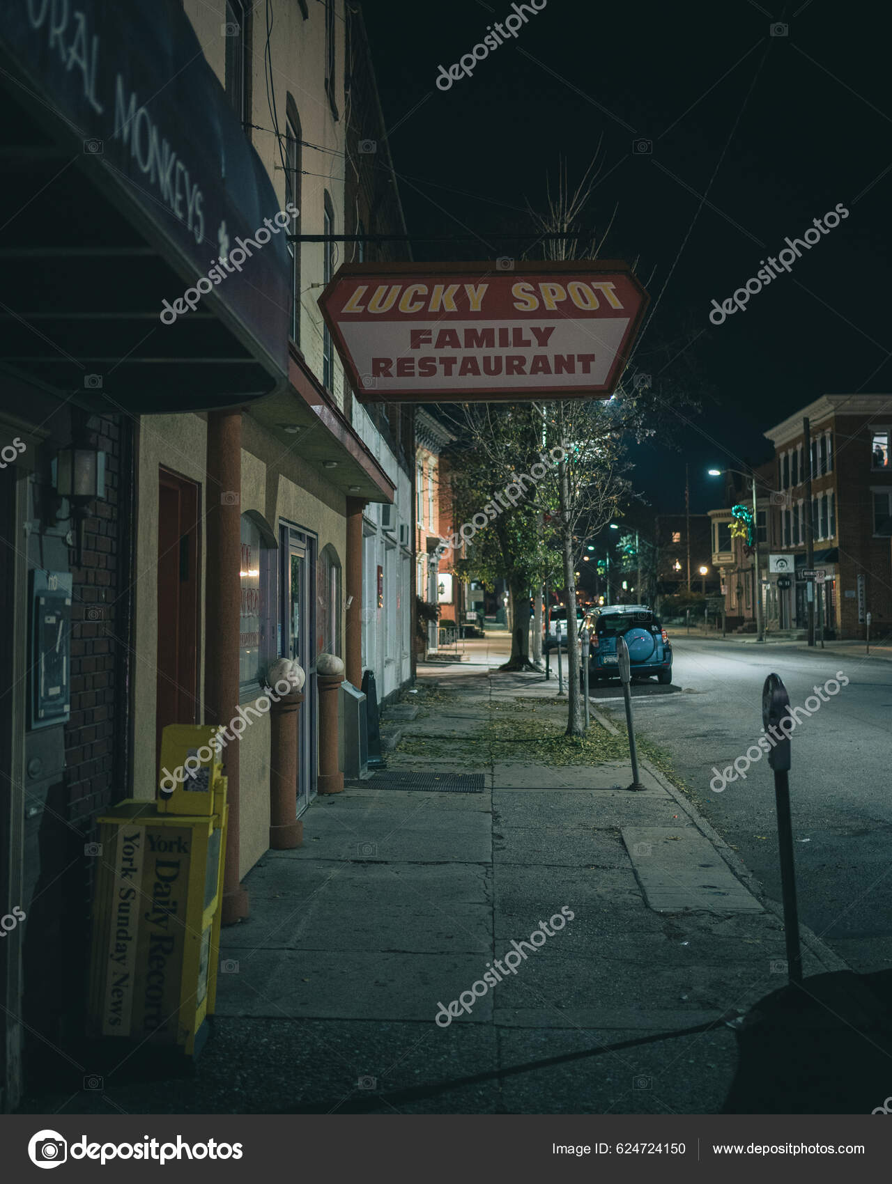 Lucky Spot Vintage Sign Night Hanover Pennsylvania — Stock Editorial ...