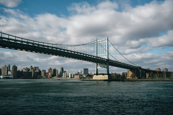 Blick Auf Die Rfk Brücke Vom Astoria Park Queens New — Stockfoto
