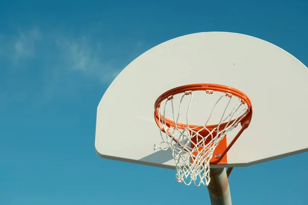 纽约皇后区里斯公园的篮球篮筐 — 图库照片