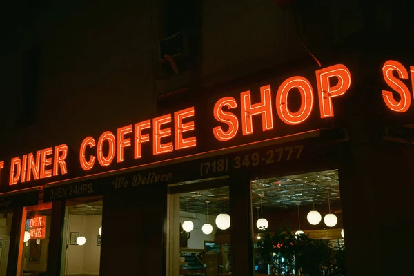 Кавоварня Sunset Diner Вінтажний Знак Неону Вночі Бруклін Нью Йорк — стокове фото