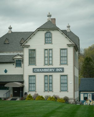 Chambery Oteli, Lee, Massachusetts