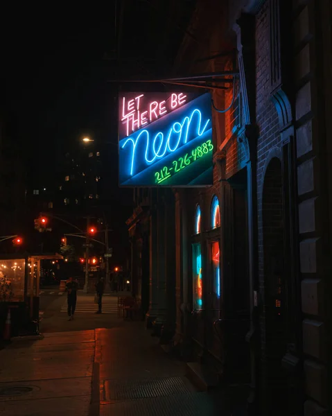 Seja Neon Assinar Noite Tribeca Manhattan Nova York — Fotografia de Stock