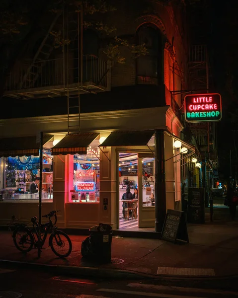 Little Cupcake Bakeshop Bei Nacht Manhattan New York — Stockfoto
