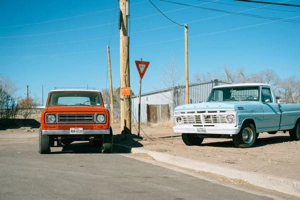 Vintage Pickupy Marfa Teksas — Zdjęcie stockowe