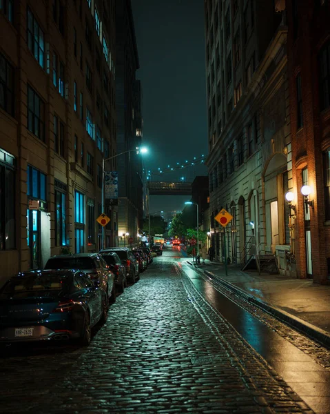 Kullerstensgata Som Natten Dumbo Brooklyn New York City — Stockfoto