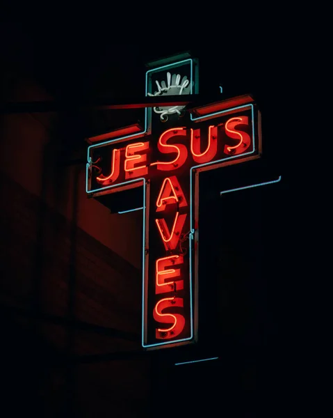 Jesus Saves Neon Sign Night Market Street Mission Morristown New — стоковое фото