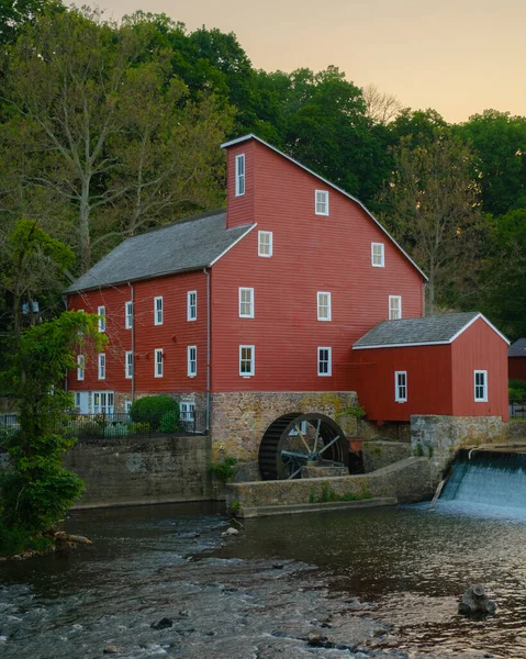 Red Mill Och Floden Raritan Vid Solnedgången Clinton New Jersey — Stockfoto