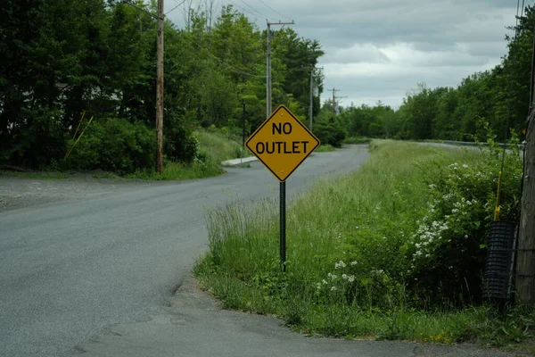 纽约Boiceville Catskill山区的公路上没有出口标志 — 图库照片
