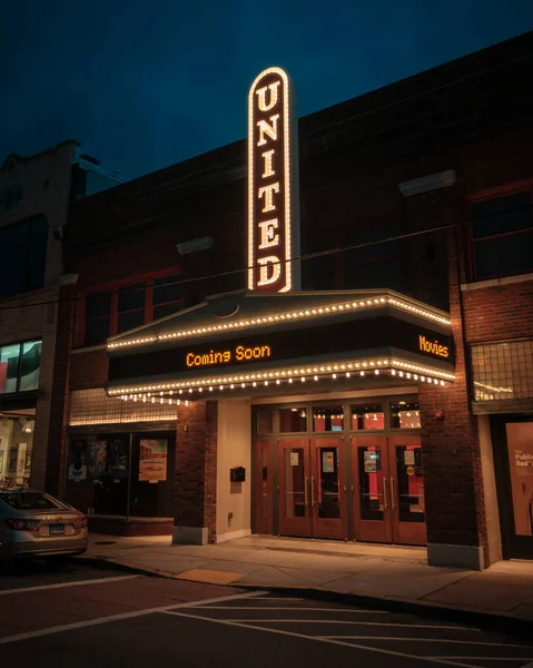 United Theatre Vintage Sign Night Westerly Rhode Island — Stock fotografie