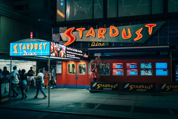 Ellens Stardust Diner Vintage Πινακίδα Βράδυ Μανχάταν Νέα Υόρκη — Φωτογραφία Αρχείου