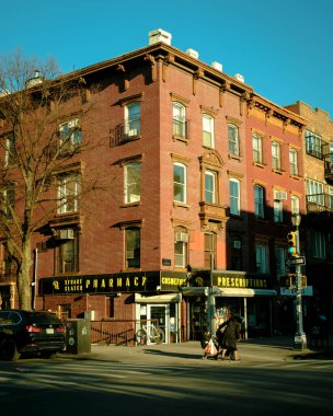 Güney Williamsburg, Brooklyn, New York 'ta Stuart Slater Eczanesi tabelası
