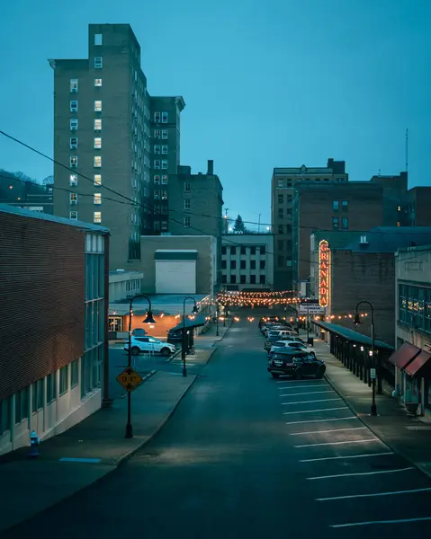 Granada Theater Commerce Street Bei Nacht Bluefield West Virginia Stockbild