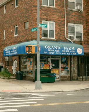 Grand Farm, Elmhurst, Queens, New York 'ta.