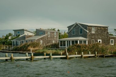 Dunewood 'daki evler, Fire Island, New York