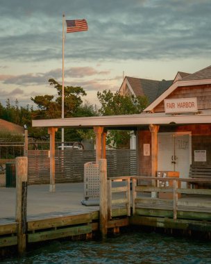 Fair Harbor 'daki feribot terminali, Fire Island, New York