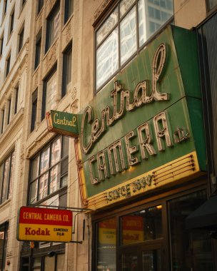 Merkez Kamera Şirketi vintage tabelası, Chicago, Illinois