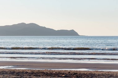 Kapiti Adası 'nın kuzey ucu Waikanae Sahili, Kapiti, Yeni Zelanda.