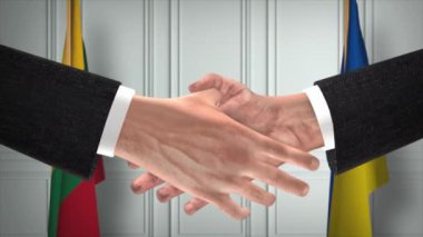 Litvanya ve Ukrayna diplomasisi animasyon anlaşması. İş adamı ortağı tokalaşması. Arka planda ulusal bayrak